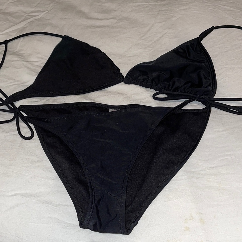 Two piece string bikini